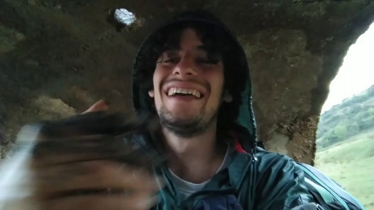 Dita 17: Tepelenë - Memaliaj - shtëpi e braktisur në këmbë | Aventurat e Julit