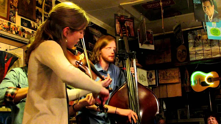 LIVE FROM THE COOK SHACK - THE STRAY BIRDS - "St. ...