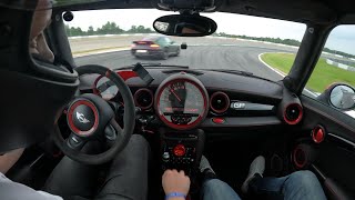 Mini Cooper JCW GP на MRW. Дождевая тренировка