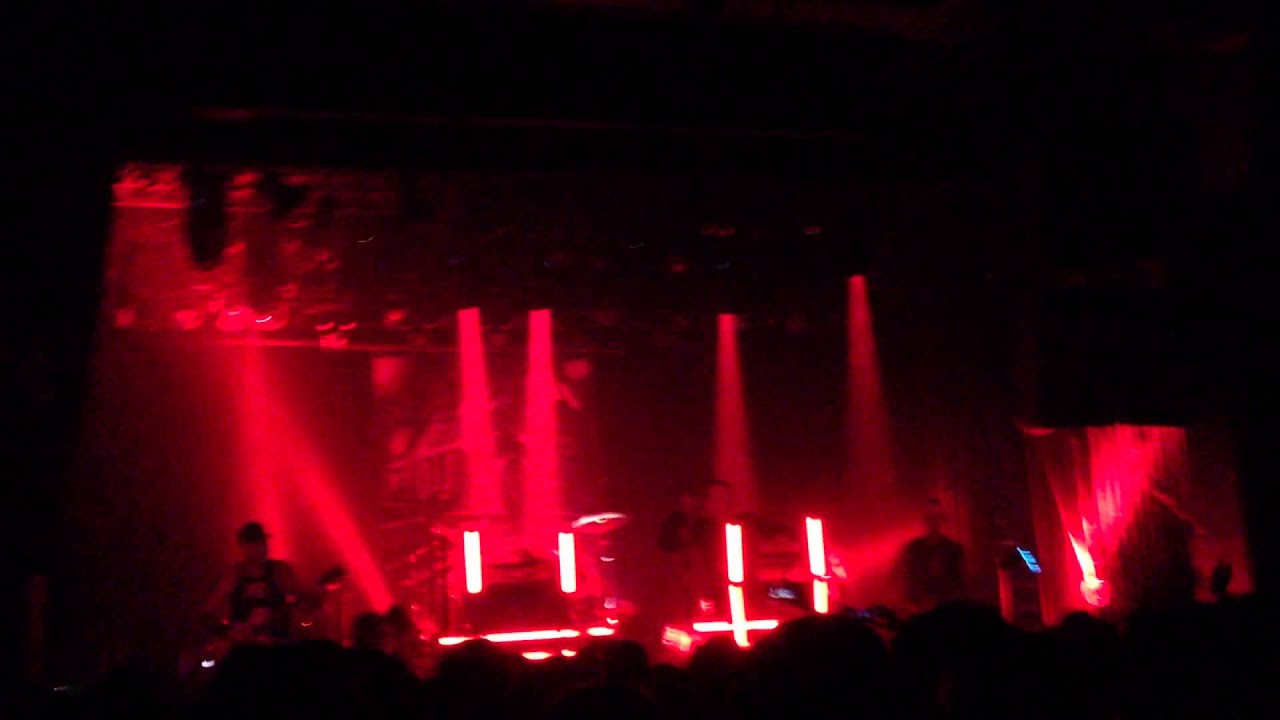 KMFDM - Free Your Hate (Live) KMFDM - Free Your Hate (Live)