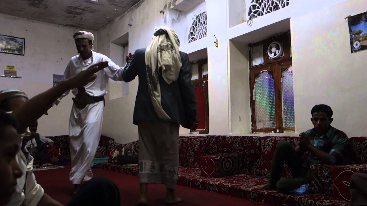 Traditional Music and Dance in Yemen - YouTube