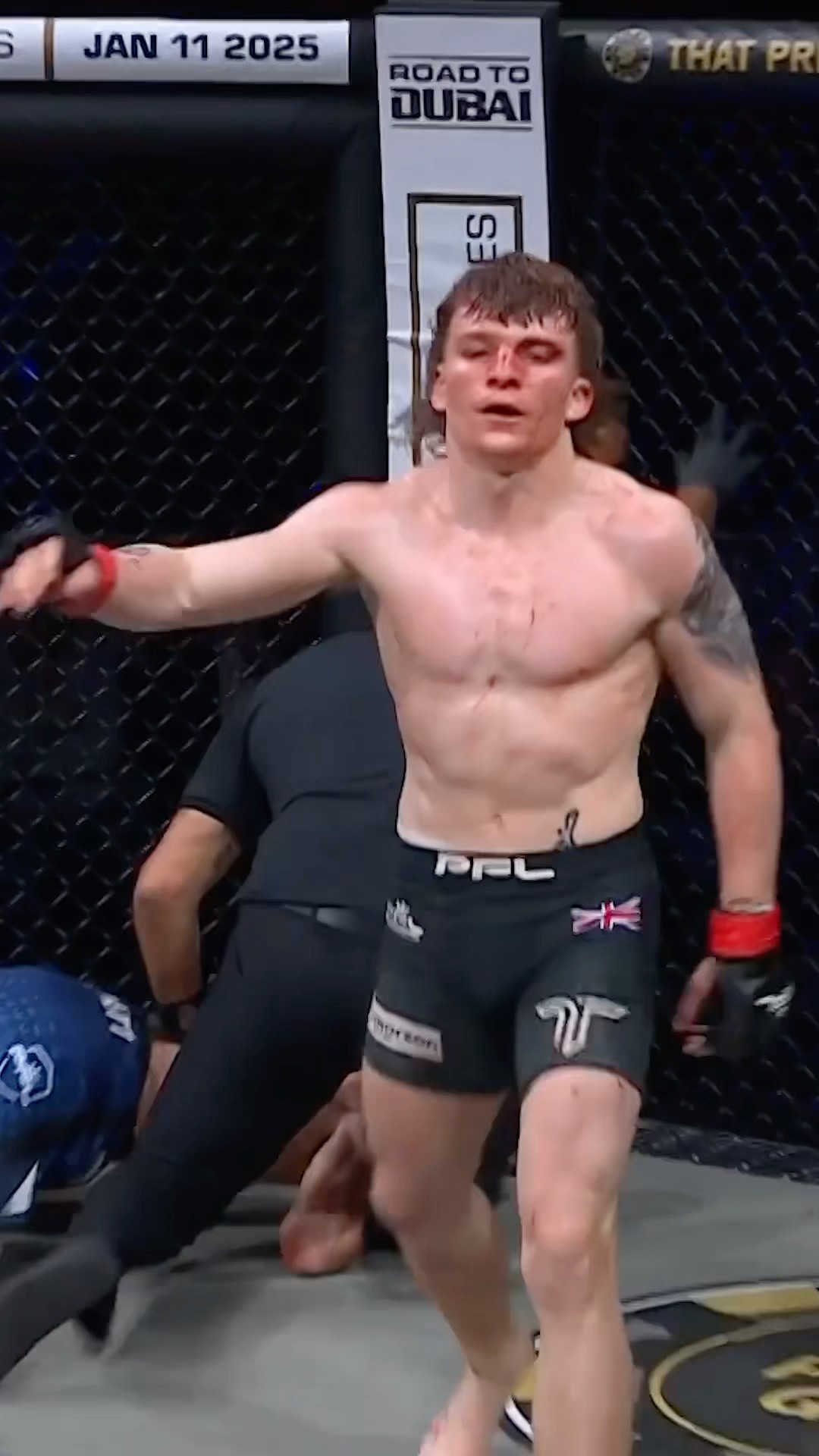 FACE PLANT KO ? Lewis McGrillen-Evans knocks out Dean Garnett at #PFLGlasgow #PFL #PFLEurope