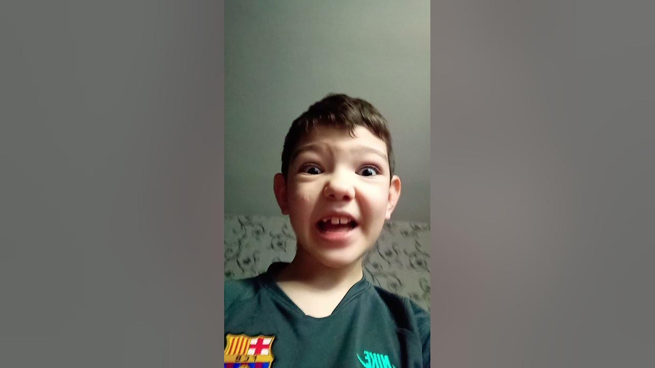 Я вижу ее зад о май. Я вижу ее зад о май