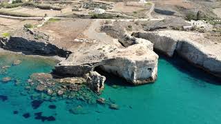 10 places you should visit in Milos island! Kleftiko, Pollonia village and more!