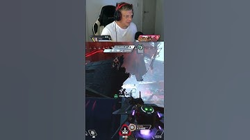 These knifes are so hard to use! Apex legends clip!