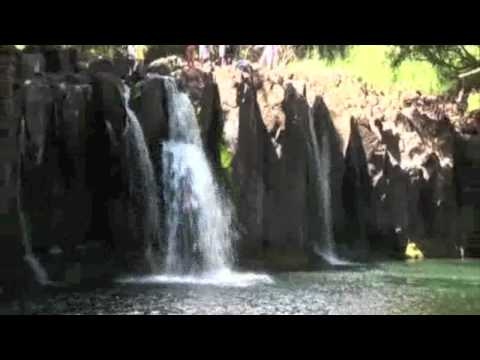 Video: Satriecošākie Kauai ūdenskritumi