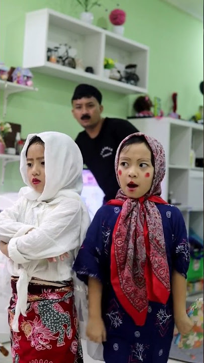 PUNYA ANAK KEMBAR YAKIN GAK RAME DI RUMAH?? #shorts  #elodulumintamaaf #trends #viral #videolucu