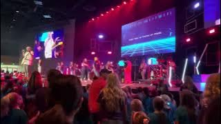 ROAR Live Performance Tim Timmons