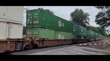 NS 222 Intermodal Greer, SC w/BNSF lash up