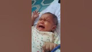 Mengejutka....!!!!! Bayi ini menangis saat dimarahi ibunya