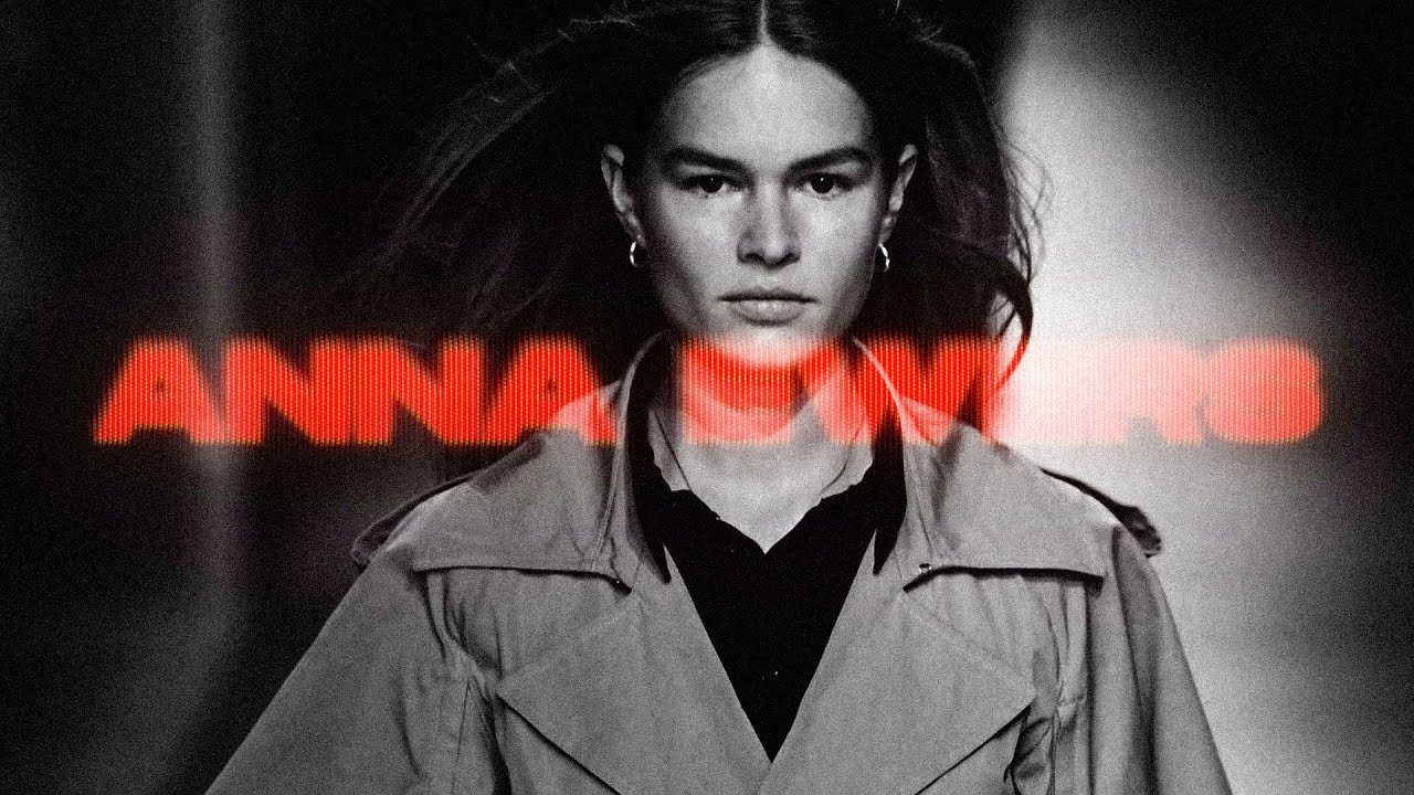 Hot Top of the 2010's: Anna Ewers