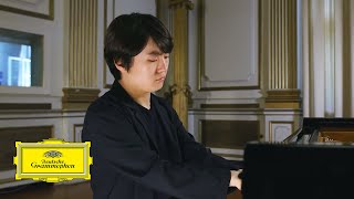 Seong-Jin Cho – Debussy: Suite bergamasque, L.75: III. Clair de lune Resimi