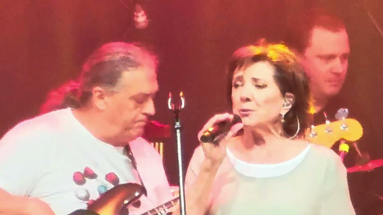 Marie Rottrová - Řeka lásky (Rock for People 2025 - Hradec Králové - Park 360) 4K Live Video