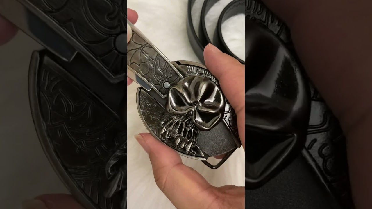 The big skull belt buckle is more individual