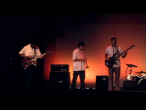 MCHS Talent Show 2010: MCHS Band "Dammit (We've Hi...