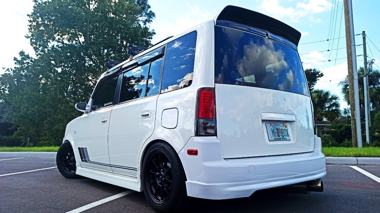 New Ducktail Spoiler and Honda Civic Rear Lip!!!