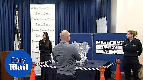 Canadians busted for 'cocaine trafficking' in Aust...