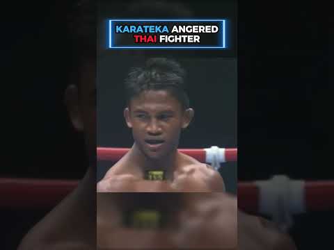 الكاراتيكا اليابانية ضد المواي تاي أيقونة