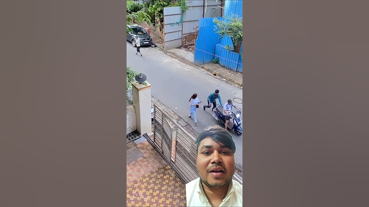Aise Kon utarta hai Scooty se, koi bhi dar jayega😃😃😆 #shortvideo #comedy #youtube#funny#shorts