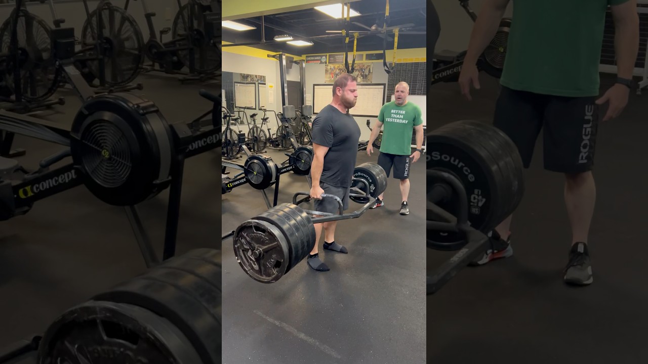 600lbs Trap Bar Deadlift by Tony