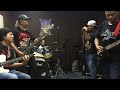 Menara jamming lorong hitam