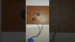 Automatic Light Fence Circuit With Alarm