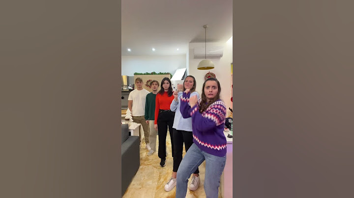 Dani e Robbi fa nuovo balletto di Tik Tok con i suoi nuovi amici! #danierobbi #shorts