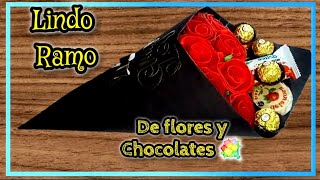 Bello ramo de dulces con flores de papel crepe para regalar a tu mamá o a tu persona favorita 💐