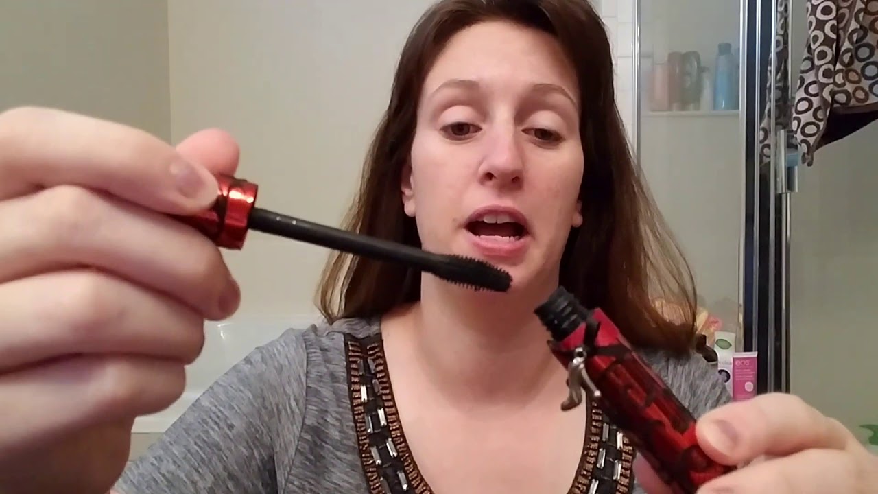 Divaderme Lash Extender II review 