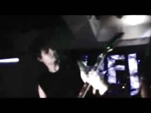 Helker — Helker - Resistir (VideoClip)