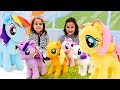 My Little Pony'leri bulup etek giydirdik. Evcilik oyunu