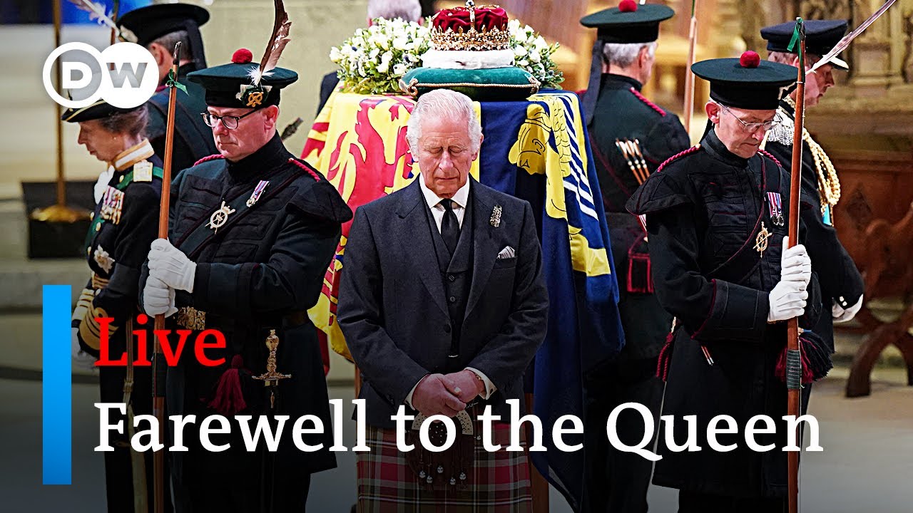 Live: Queen Elizabeth coffin travels to Buckingham Palace, King Charles visits Northern Ireland