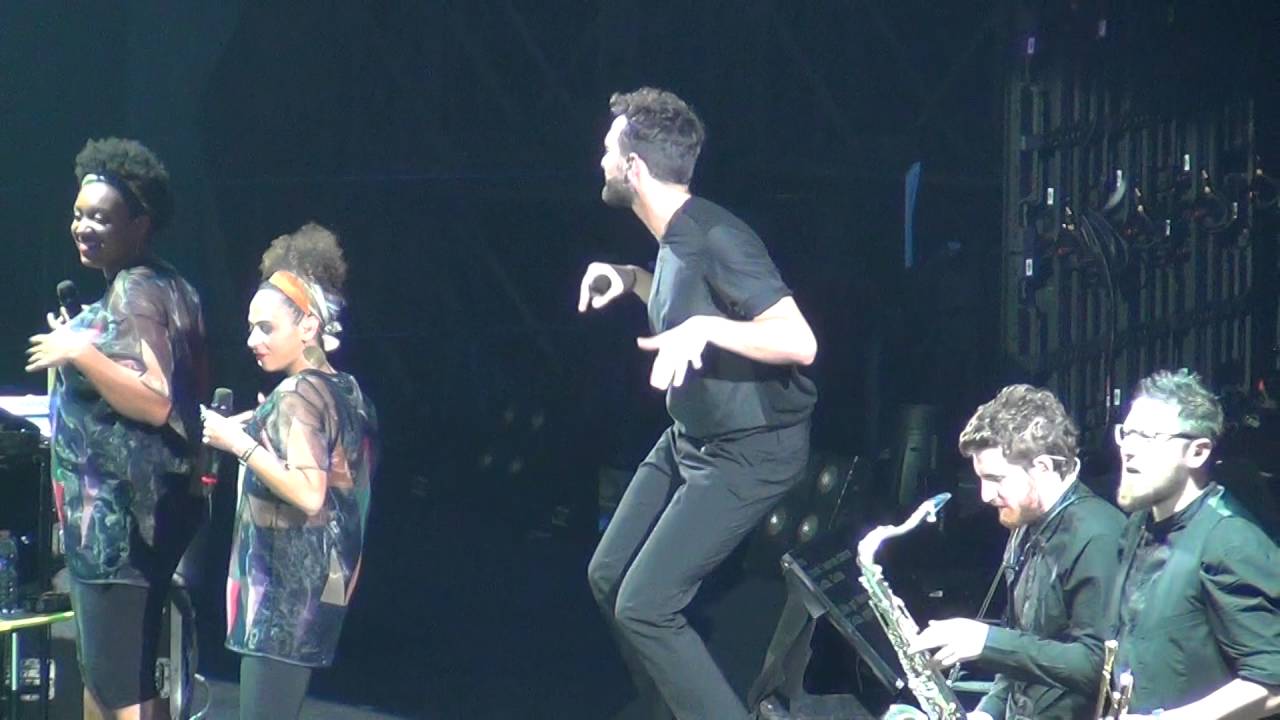 Marco Mengoni - Kiss @ Unipol Arena Bologna 1/05/2016