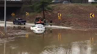 Flood Closes Ramp From I-476 South To 76 East