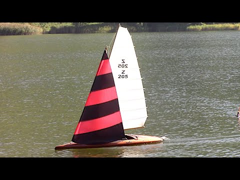 ⁣the famous Z-boat (1930) AERO II from Manfred Curry