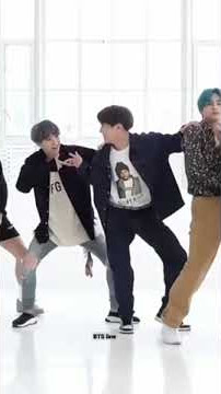 Sebenernya Koreo ini awkward banget tolong😭🤣 #bts #short