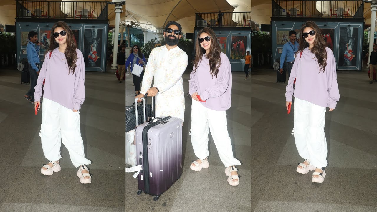 Sreeleela Sarvesh Sashi Click Together At Mumbai AirPort ✈️