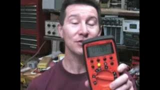 Download lagu EEVblog #26 - Multimeter Tutorial - Counts, Accuracy, Resolution & Calibration