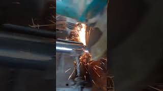 Corte vastago de pistón.