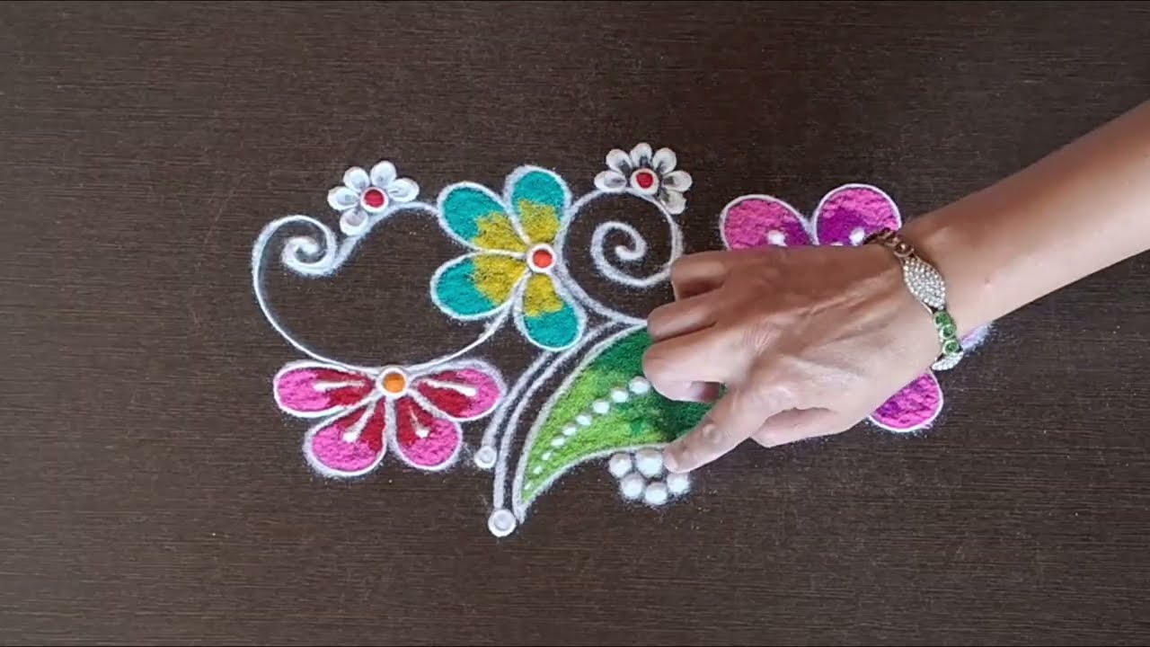 दररोज दारात काढण्यासाठी सोप्या व सुंदर रांगोळ्या