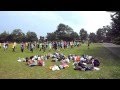 Vivi Giappone - Spirito di gruppo, 100 ragazzi giapponesi ballano nel parco