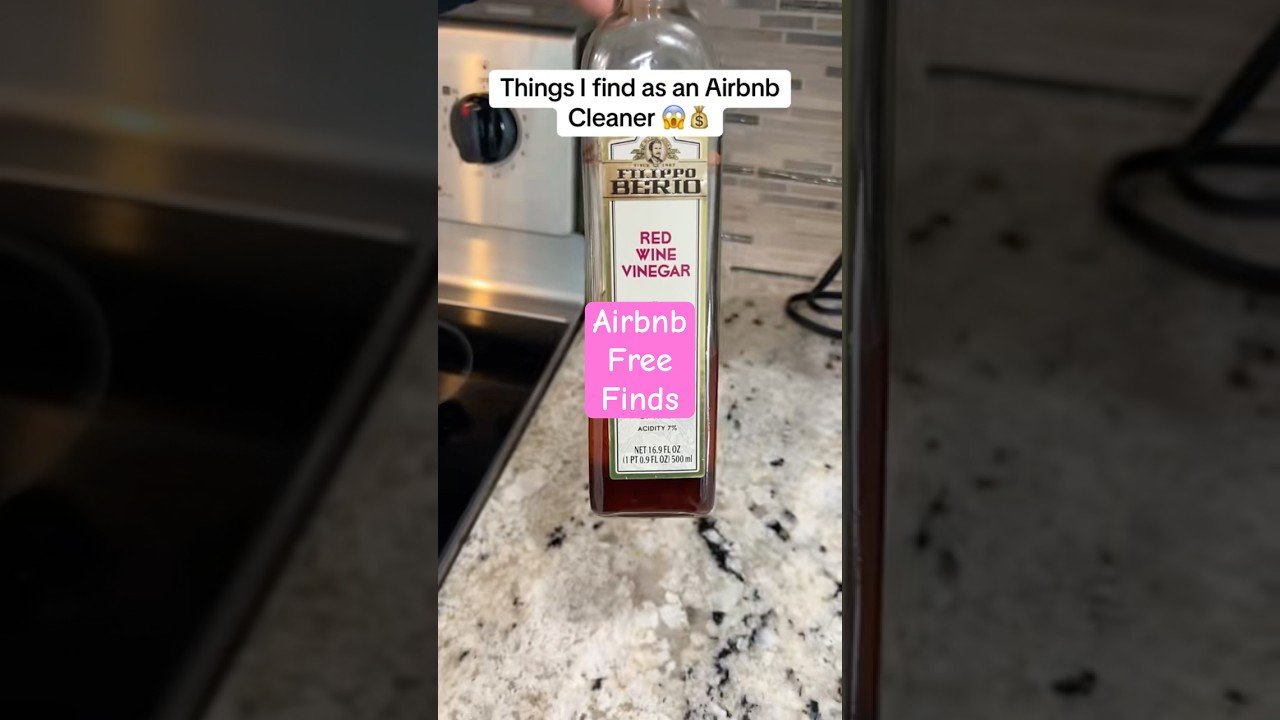 Things I find as an Airbnb Cleaner 😱💰