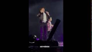 Jungkook Hip Thrusts In Baepsae Bts In Paris Day 2
