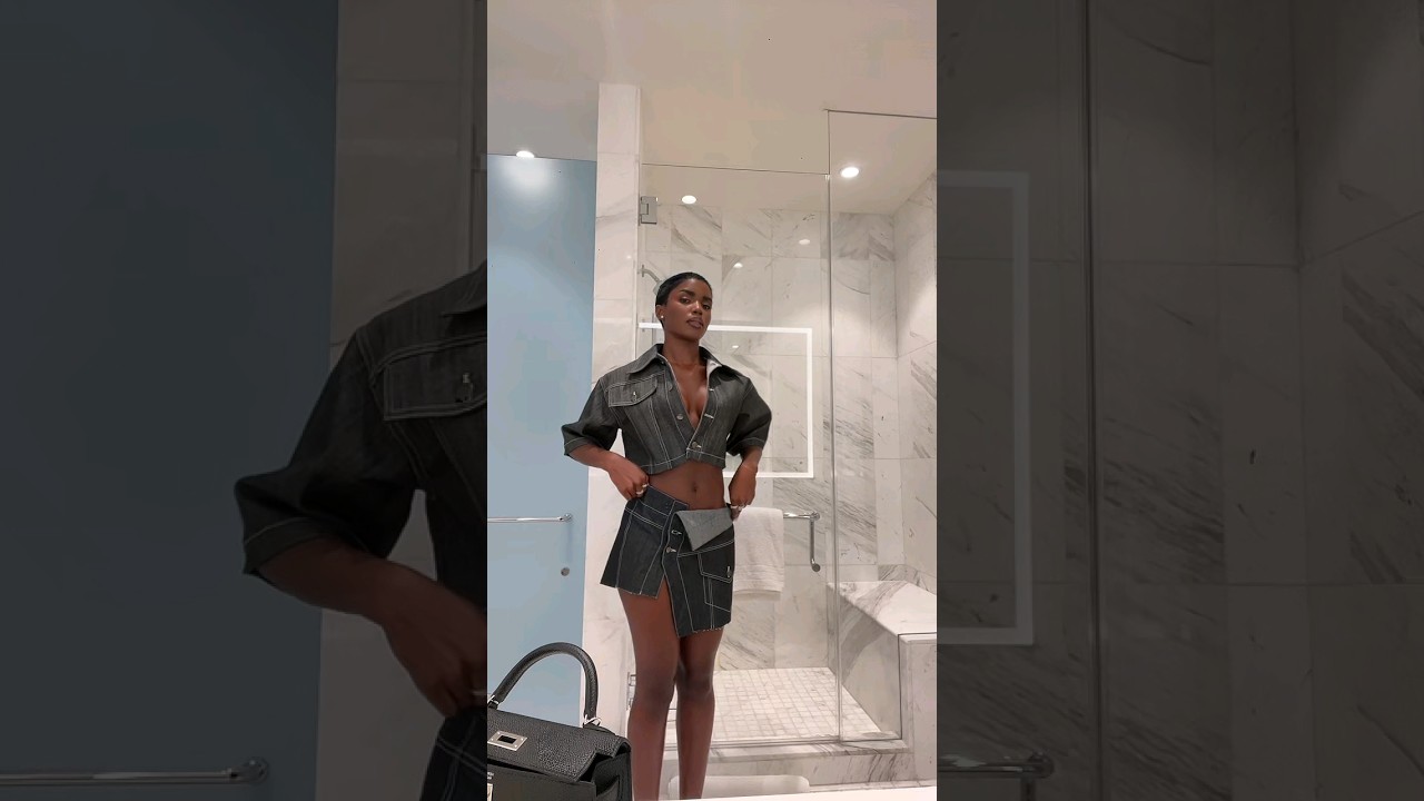 🇺🇬 Eva Apio 💋🌍 