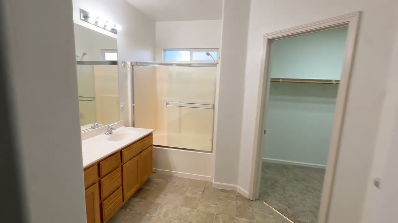 120 Arnold Gamble Cir Sacramento, CA 95835