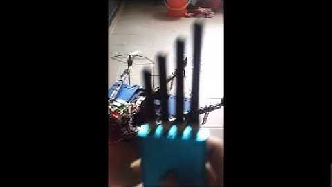 Effects of frequency jammers on RC receivers and servo