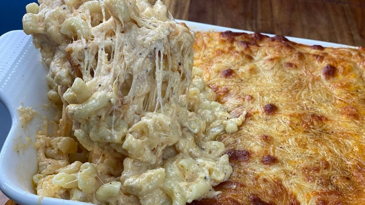 MACARONI & CHEESE RECIPE w/ the ULTIMATE CHEESE PULL! Easy 5 Cheese