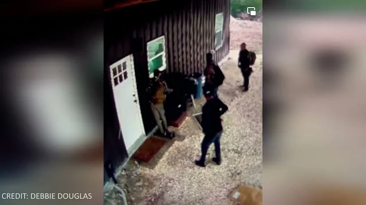 Texas ranch owner near border catches men attempting to break into house