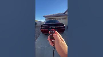 Challenger SRT Hellcat Redeye *Coldstart*