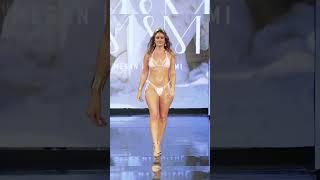 Laura Alexander In Slow Motion For Megan Mae Miami | New York Fashion Week 23 | Art Hearts Fashion